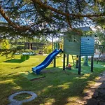 Villa Stari Dor By Villsy - Large Garden With Pool And Playground For Kids And Adults Heki