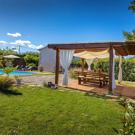 Stari Dor By Villsy - Large Garden With Pool And Playground For Kids And Adults