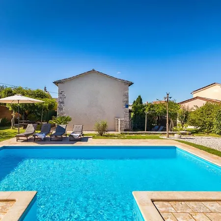 Βίλα Stari Dor By Villsy - Large Garden With Pool And Playground For Kids And Adults *